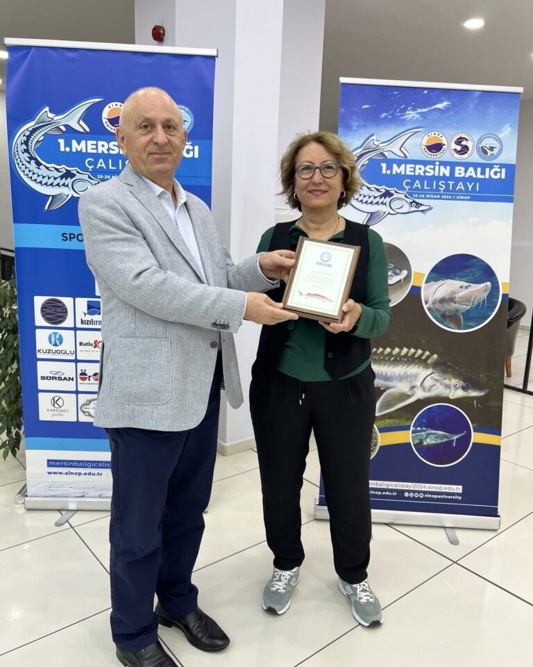 Prof. Dr. Devrim Memiş’e Birliğimiz adına plaket takdim edildi