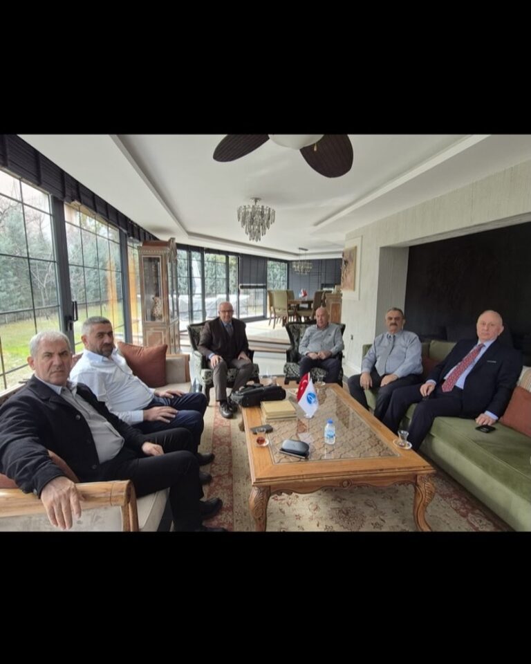 Prof.Dr.Levent Akın ile merkez birliği yönetim kurulumuz İş sağlığı ve güvenliği konularında fikir alışverişinde bulundu